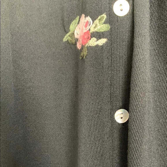 Fig and Flower Cardigan - Picture 5 of 9